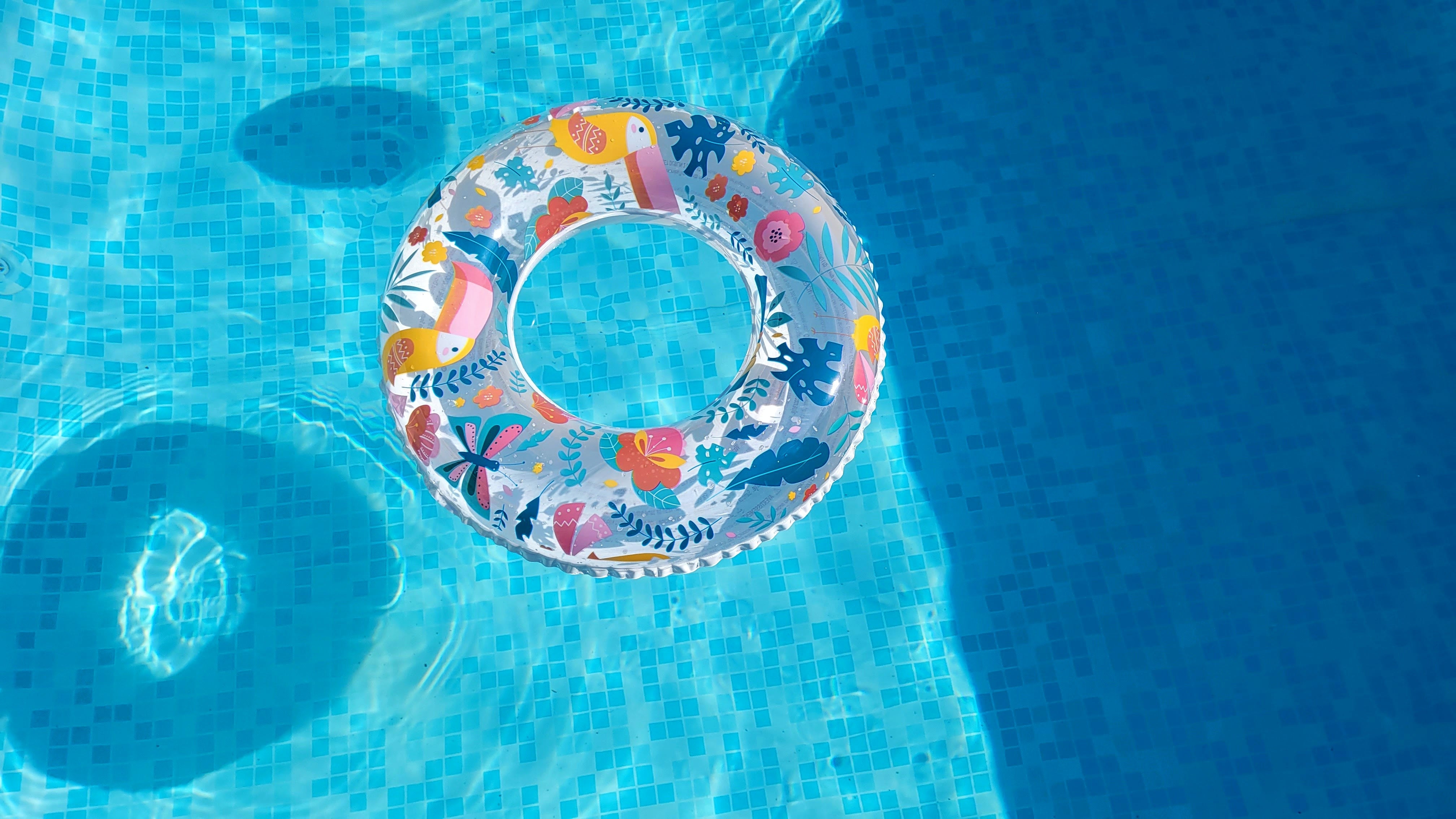Floating Rings That Ring Floats – Floats In Paradise